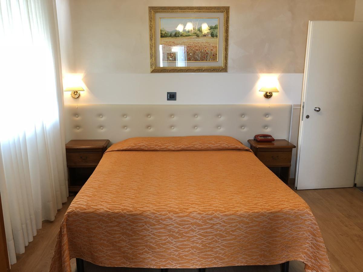 Hotel Victoria Bassano del Grappa Exterior foto